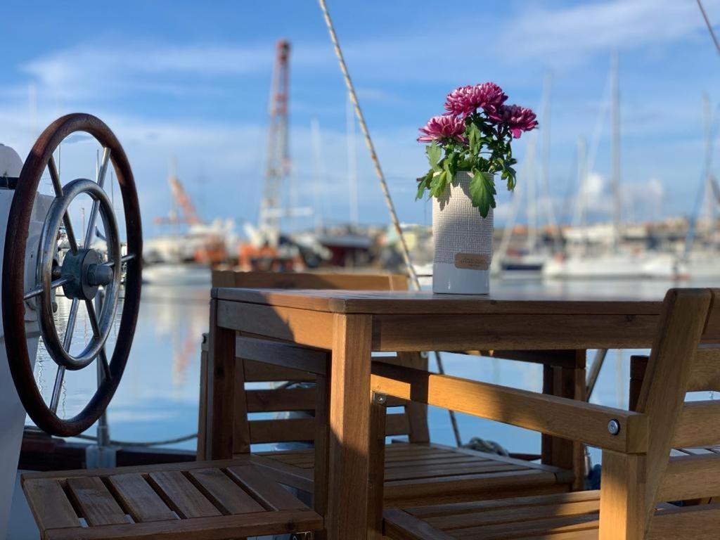 Sailing Nights Boat&Breakfast Hotell Alghero Eksteriør bilde
